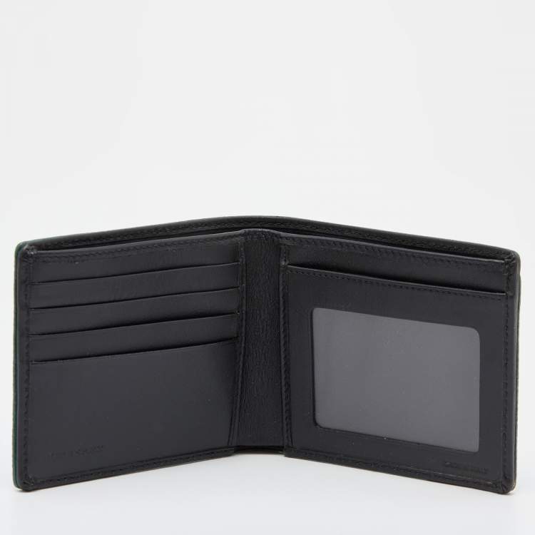 Pre Owned Burberry Dark Green Leather Bifold Wallet