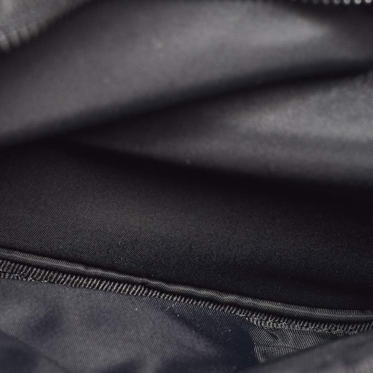 Pre Owned Burberry Black Quilted Nylon Paddy Crossbody Bag