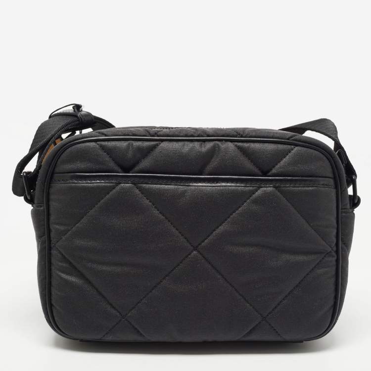Pre Owned Burberry Black Quilted Nylon Paddy Crossbody Bag