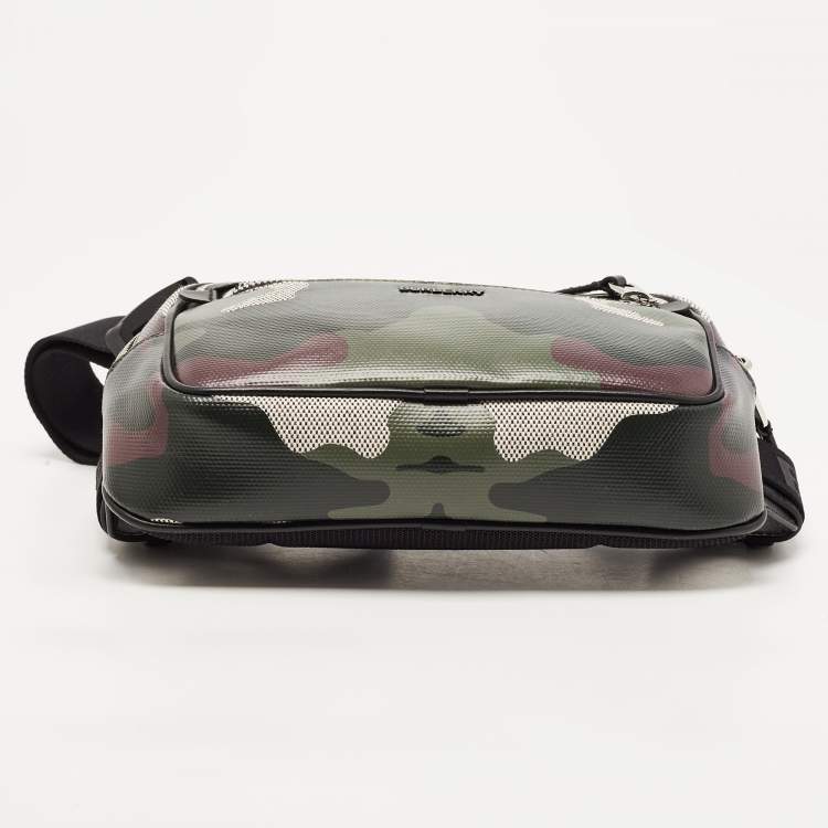 Pre Owned Burberry Green Camo Print Canvas West Belt Bag
