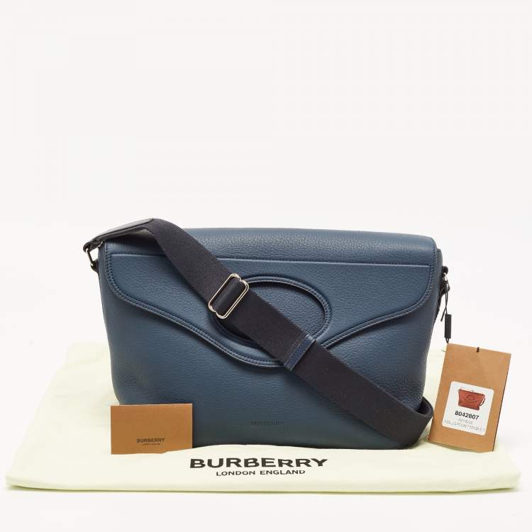 Pre Owned Burberry Ash Blue Leather Large Pocket Messenger Bag