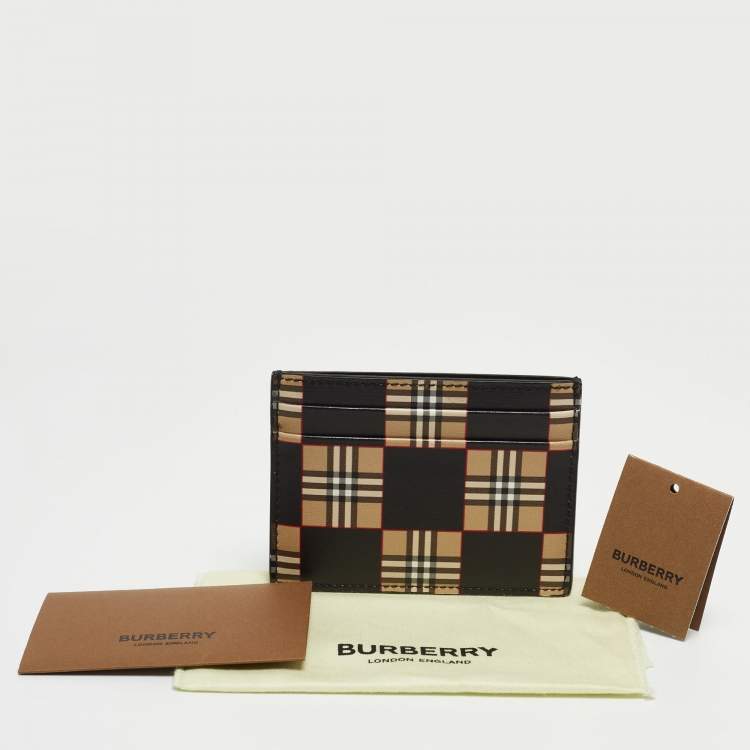 Pre Owned Burberry Beige/Black Checkerboard Leather Sandon Card Holder