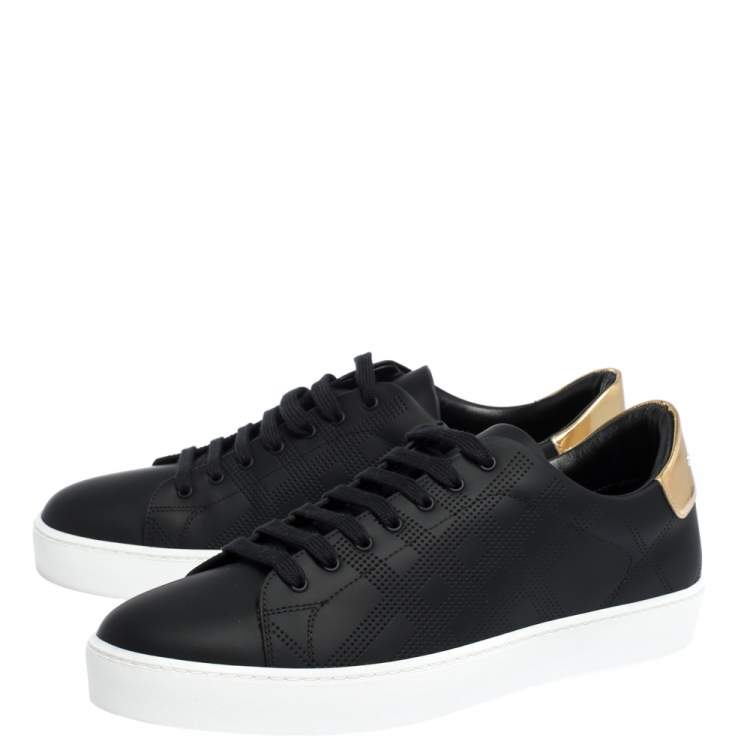 مملوكة مسبقًا Burberry Black Perforated Check Leather Westford Low Top Sneakers Size 41