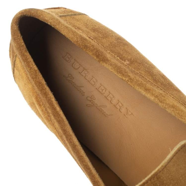 Pre Owned Burberry Brown Suede Leather Solway Chain Detail Slip On Loafers Size 41.5