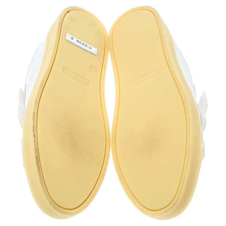 Pre Owned Burberry White Perforated Leather Bert Low Top Sneakers Size 41.5