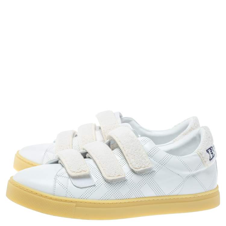 Pre Owned Burberry White Perforated Leather Bert Low Top Sneakers Size 41.5