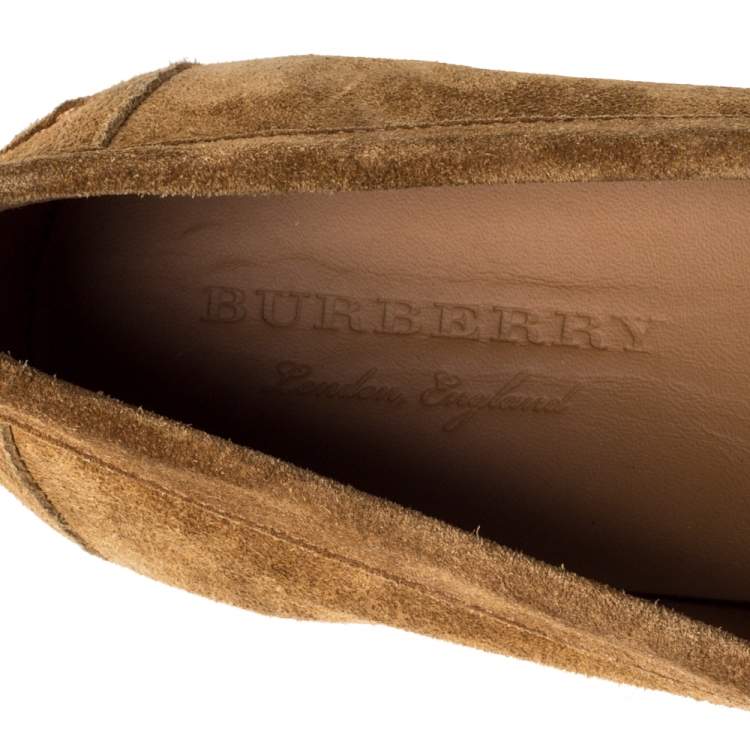 Pre Owned Burberry Brown Suede Leather Solway Chain Detail Slip On Loafers Size 42.5