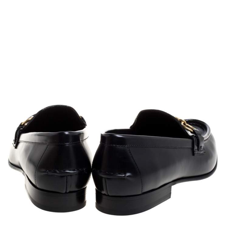 Pre Owned Burberry Black Leather Solway Chain Detail Slip On Loafers Size 41