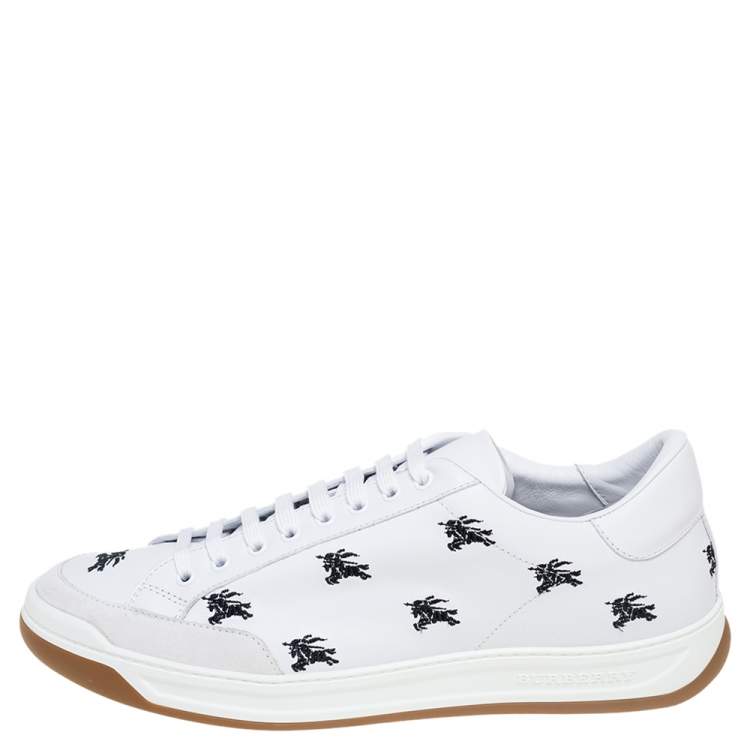 مملوكة مسبقًا Burberry White Knight Embroidered Leather Timsbury Sneakers Size 45