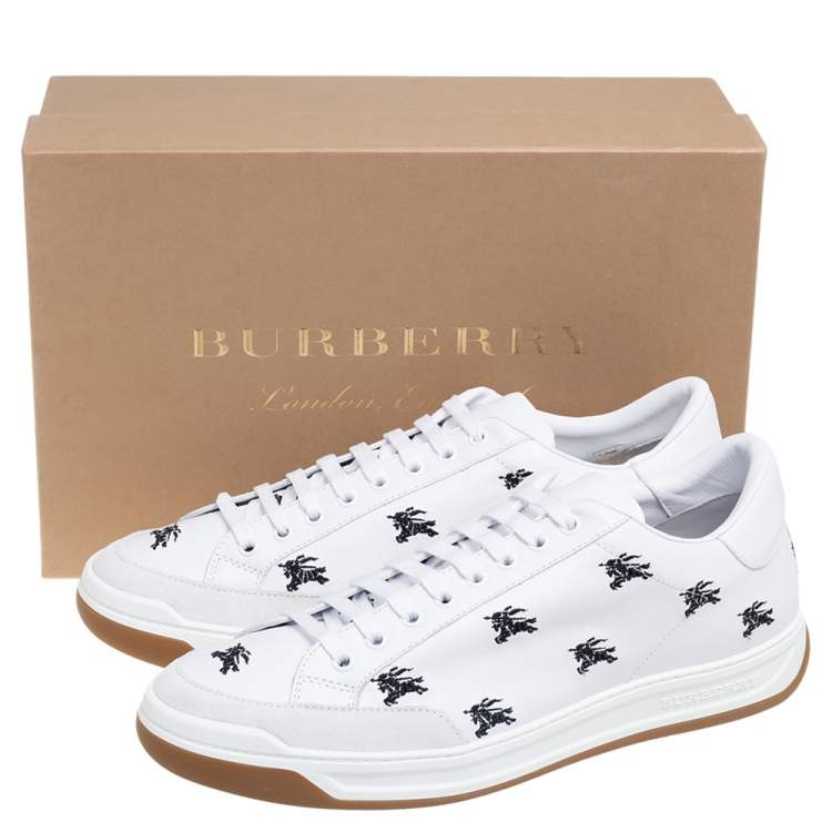 مملوكة مسبقًا Burberry White Knight Embroidered Leather Timsbury Sneakers Size 45