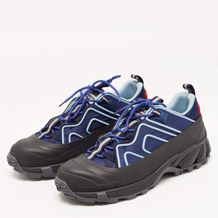 Pre Owned Burberry Navy Blue/Black Nylon and Rubber Arthur Low Top Sneakers Size 44