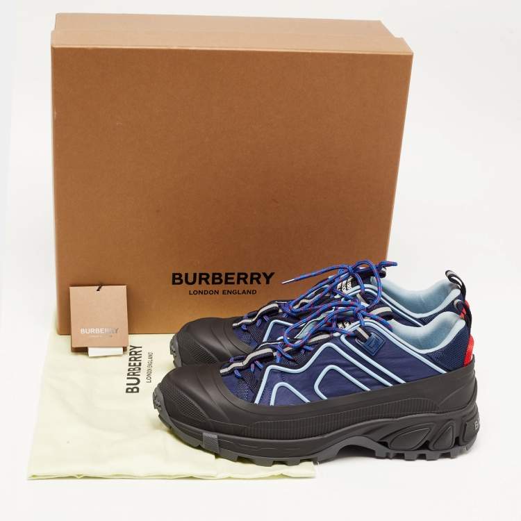 Pre Owned Burberry Navy Blue/Black Nylon and Rubber Arthur Low Top Sneakers Size 44