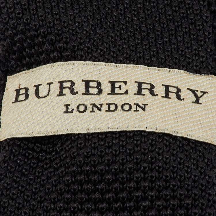 Pre Owned Burberry Black Silk Knit Skinny Tie