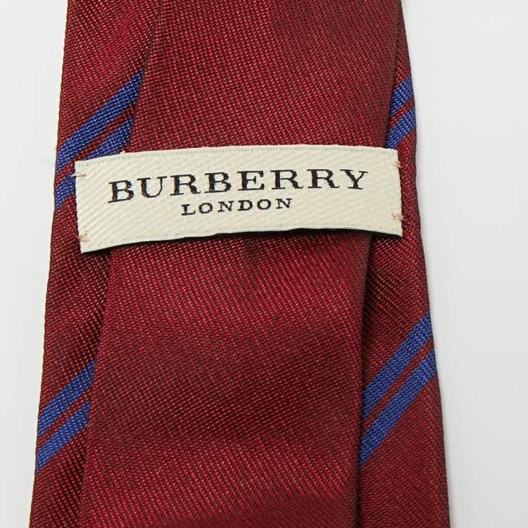 مملوكة مسبقًا Burberry Red Diagonal Striped Silk Skinny Tie