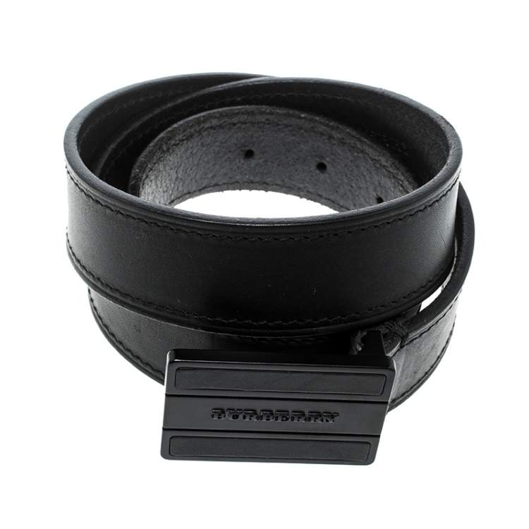 Pre Owned Burberry Black Leather Buckle Belt 80cm