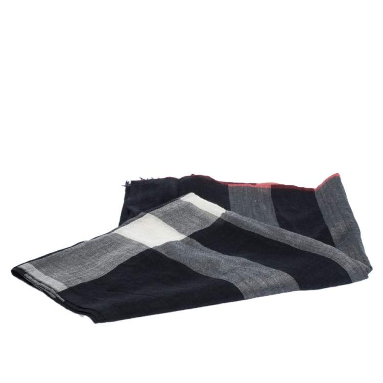 Pre Owned Burberry Navy Blue Checked Wool and Silk Fringed Edge Scarf