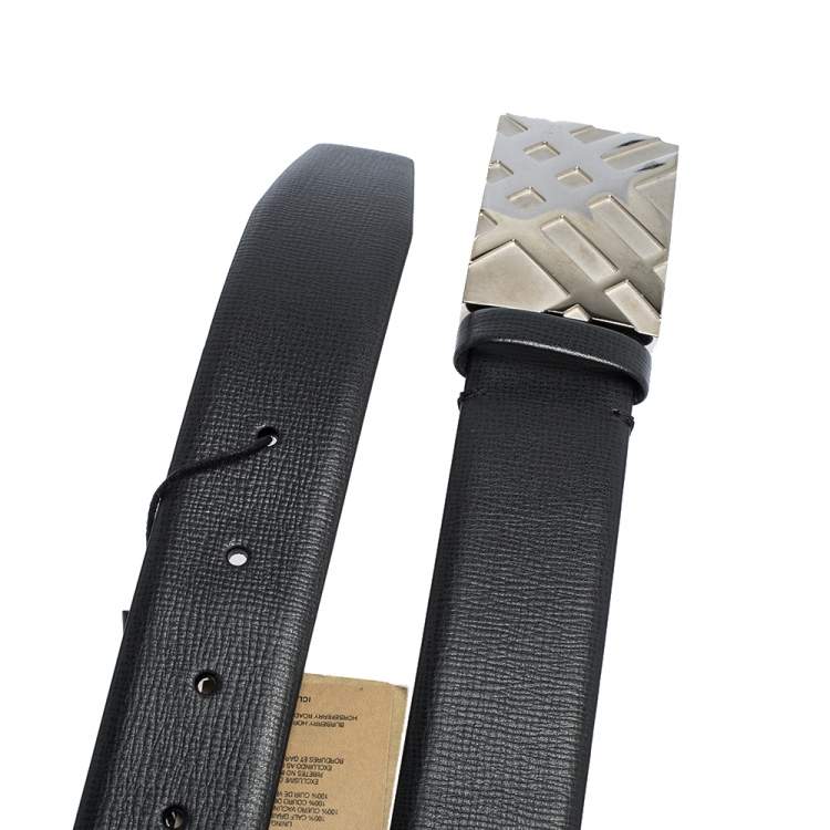 Pre Owned Burberry Black Leather Dean Buckle Belt 105CM