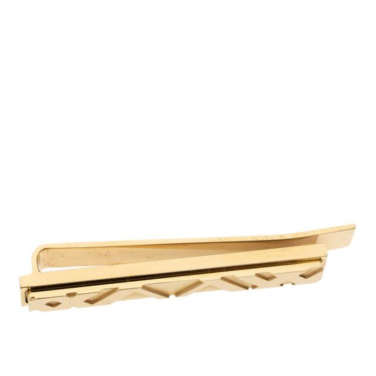 Pre Owned Burberry Check Engraved Gold Tone Tie Bar