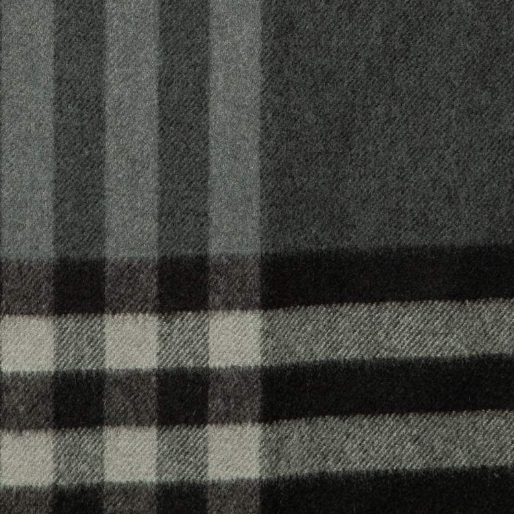 Pre Owned Burberry Charcoal Grey Checkered Cashmere Fringed Scarf