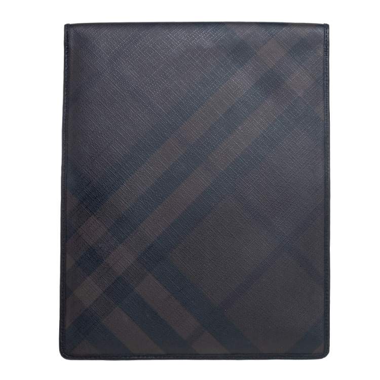 Pre Owned Burberry Dark Brown/Black Smoke Check PVC iPad Cover