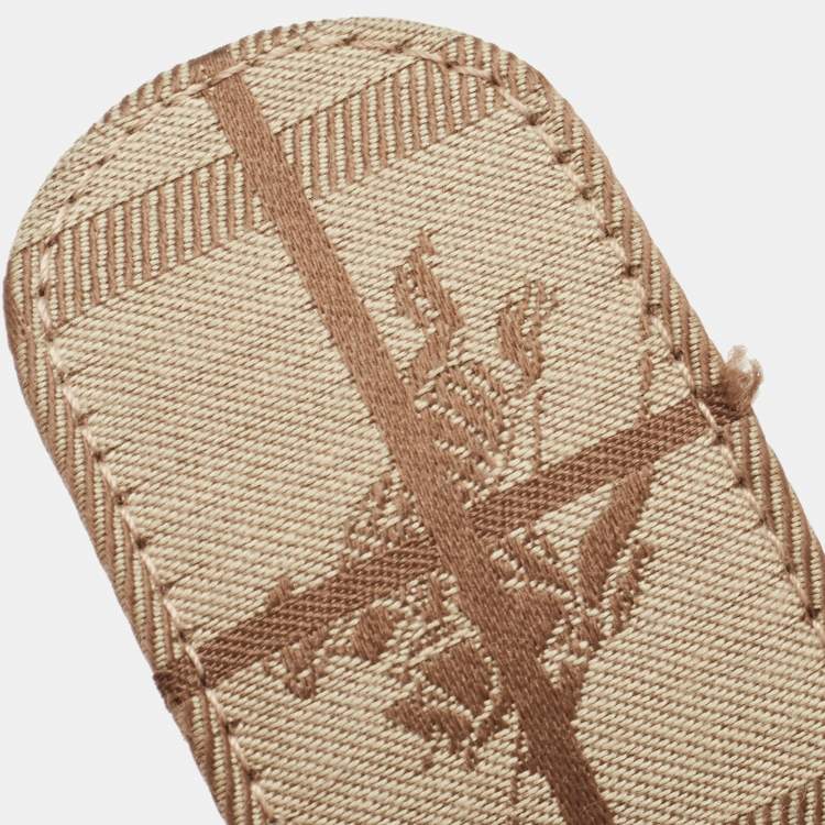Pre Owned Burberry Beige /Brown Haymarket Check Canvas and Leather Belt 100CM