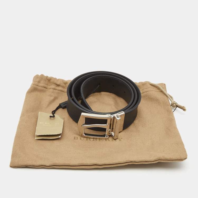 Pre Owned Burberry Navy Blue/Black Check Coated Canvas and Leather Buckle Reversible Belt 75CM
