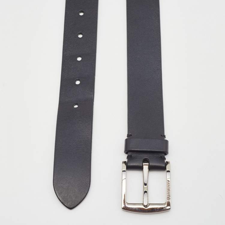 Pre Owned Burberry Black Leather Buckle Belt 90CM