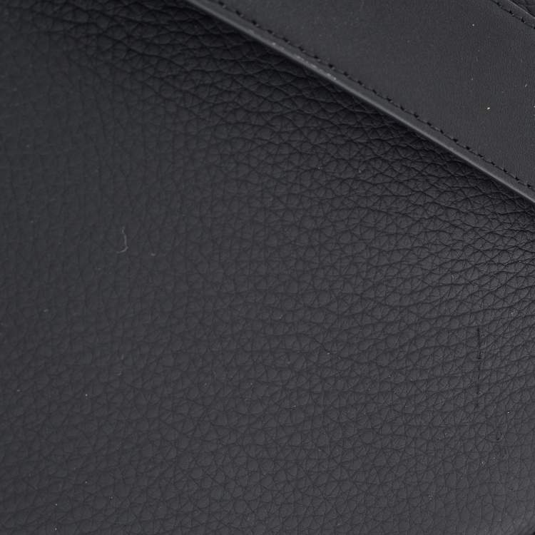Pre Owned Burberry Black Leather Small Olympia Messenger Bag