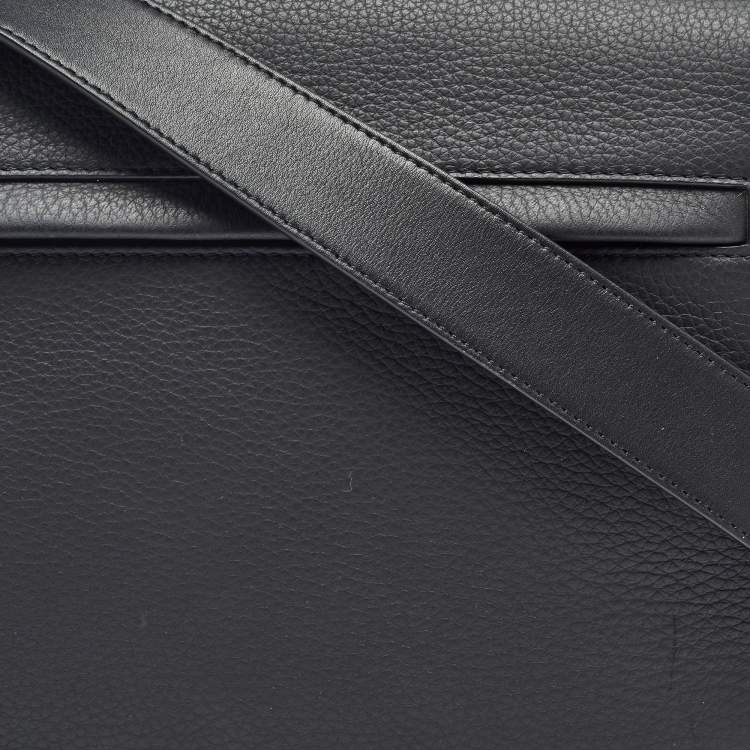 Pre Owned Burberry Black Leather Small Olympia Messenger Bag