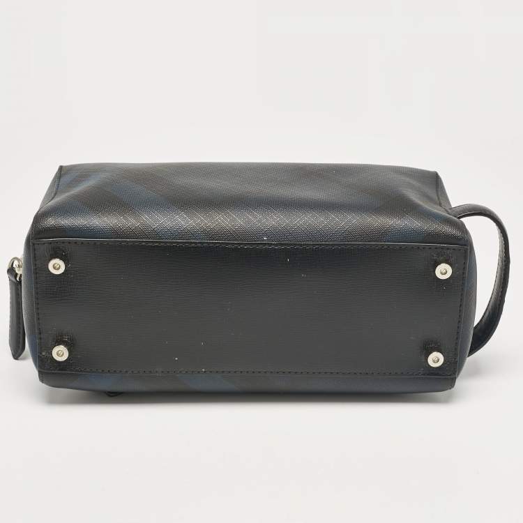 Pre Owned Burberry Navy Blue Nova Check PVC Travel Pouch