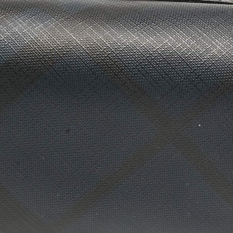 Pre Owned Burberry Navy Blue Nova Check PVC Travel Pouch