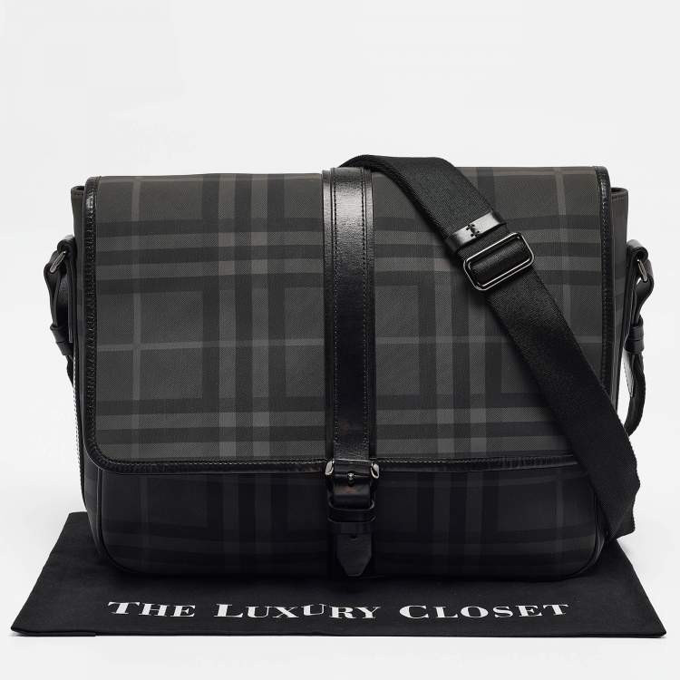 Pre Owned Burberry Black House Check PVC and Leather Messenger Bag