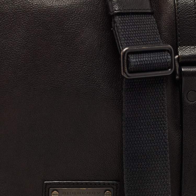 Pre Owned Burberry Choco Brown Leather Messenger Bag