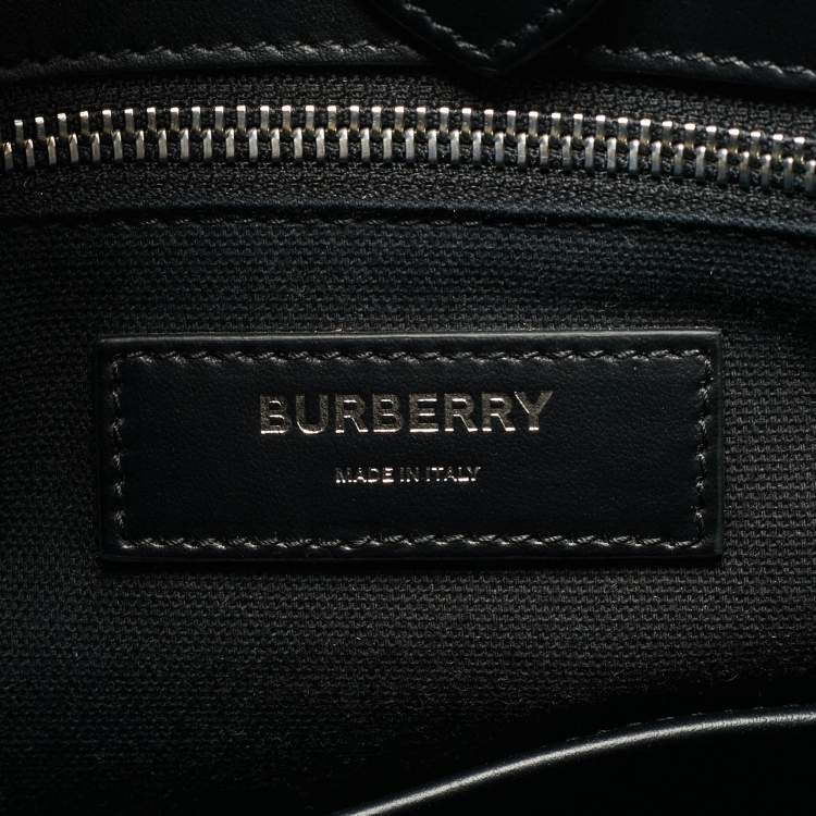 Pre Owned Burberry Black/Silver Mirror Effect Suede and Leather Drawstring Backpack
