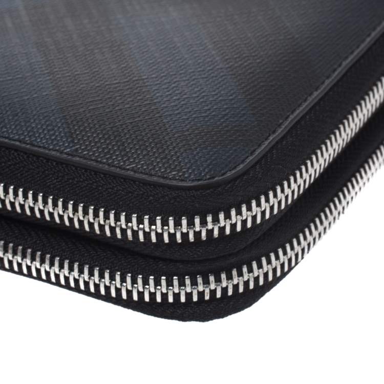Pre Owned Burberry Navy Blue Coated Canvas Reeves Double Zip Wallet
