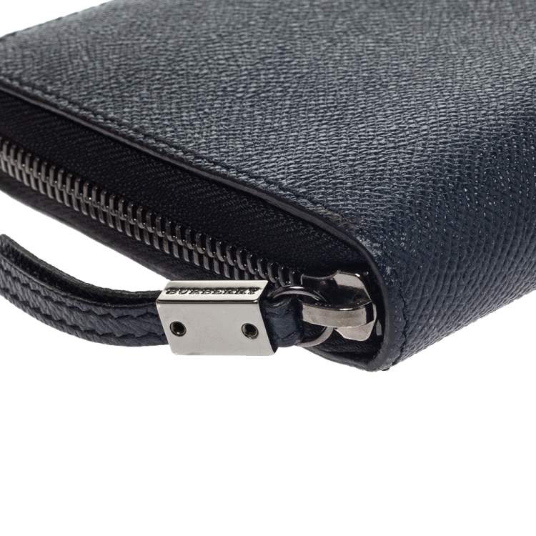 Pre Owned Burberry Navy Blue Leather Zip Around Wallet