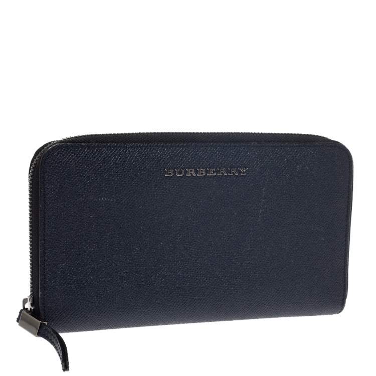 Pre Owned Burberry Navy Blue Leather Zip Around Wallet
