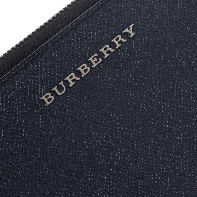Pre Owned Burberry Navy Blue Leather Zip Around Wallet