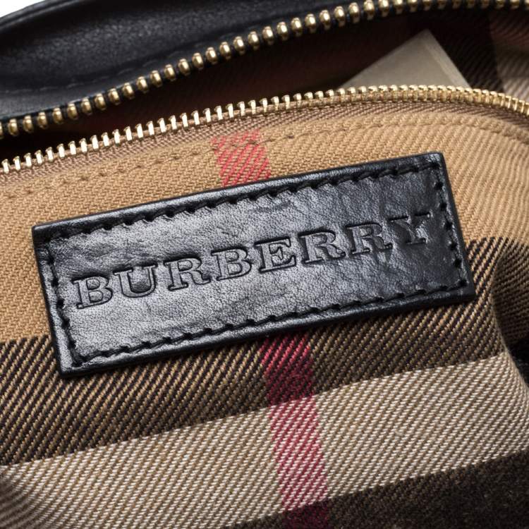 Pre Owned Burberry Black Leather Messenger Bag