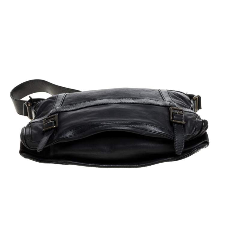Pre Owned Burberry Black Leather Messenger Bag