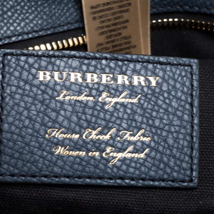 Pre Owned Burberry Blue/Beige Nova Check Canvas and Leather Messenger Bag