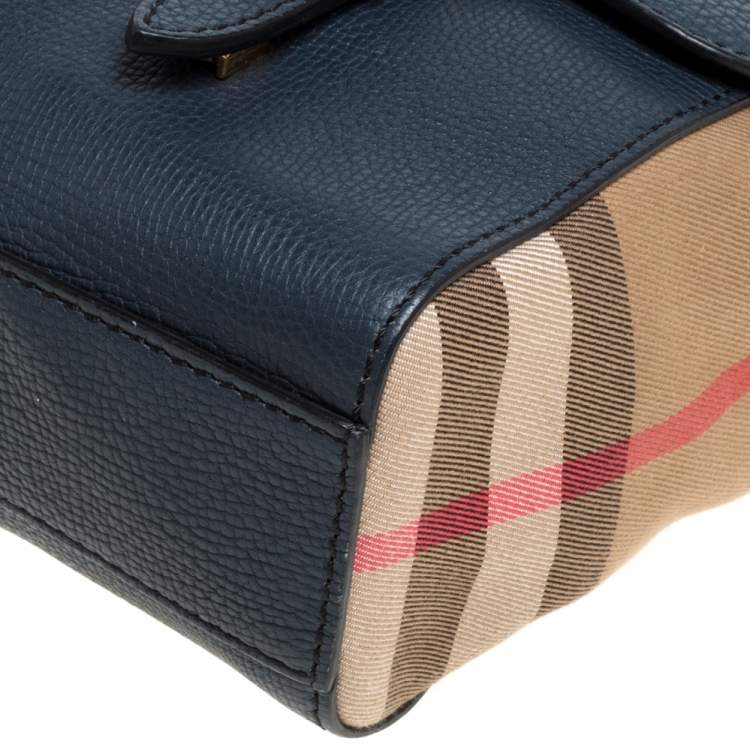 Pre Owned Burberry Blue/Beige Nova Check Canvas and Leather Messenger Bag