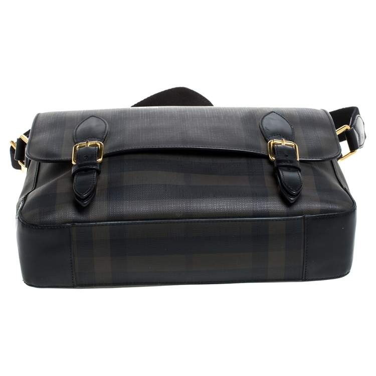 Pre Owned Burberry Grey Smoked Check PVC and Leather Hendley Messenger Bag