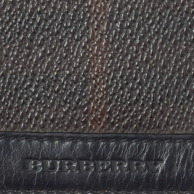 مملوكة مسبقًا Burberry Dark Brown/Black Haymarket Check Coated Canvas Bifold Wallet