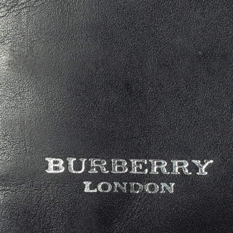 مملوكة مسبقًا Burberry Dark Brown/Black Haymarket Check Coated Canvas Bifold Wallet