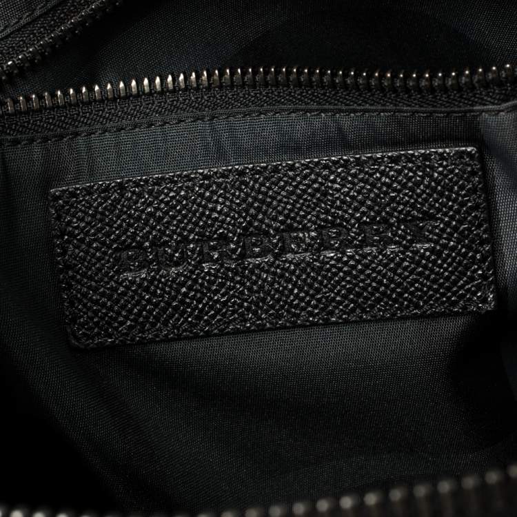 Pre Owned Burberry Black Leather Small Shaldon Messenger Bag