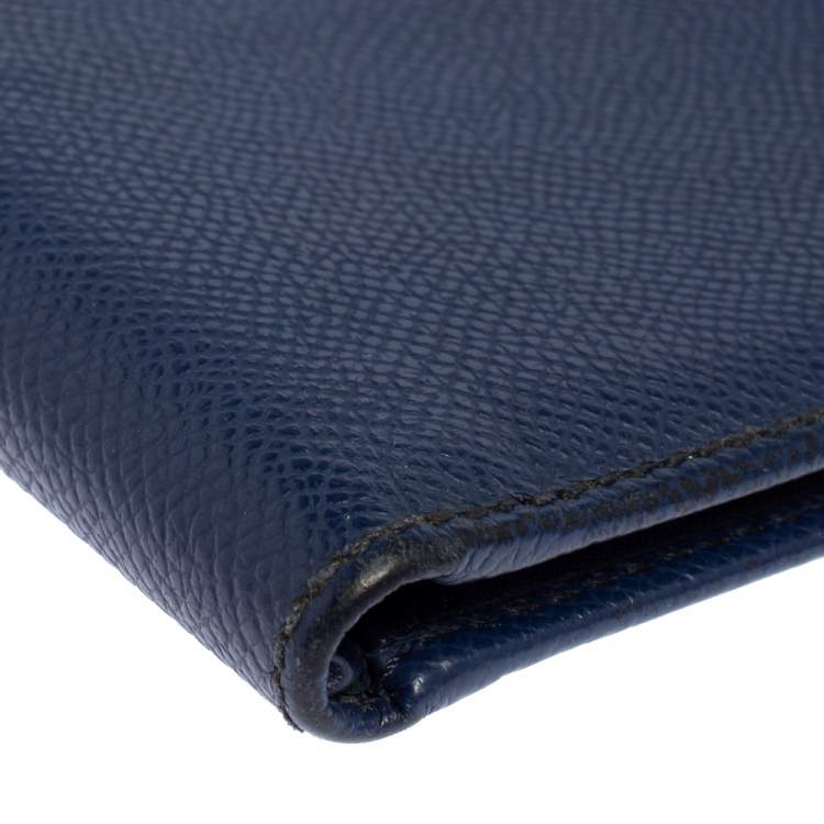 مملوكة مسبقًا Burberry Navy Blue Leather Logo Bifold Compact Wallet