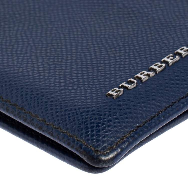 مملوكة مسبقًا Burberry Navy Blue Leather Logo Bifold Compact Wallet