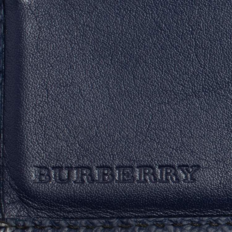 مملوكة مسبقًا Burberry Navy Blue Leather Logo Bifold Compact Wallet