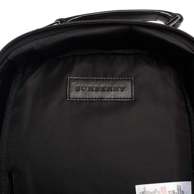 Pre Owned Burberry Red/Black Check Nylon and Leather Zip Around Messenger Bag
